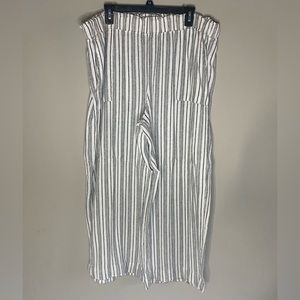 Time and Tru Linen Blend pants